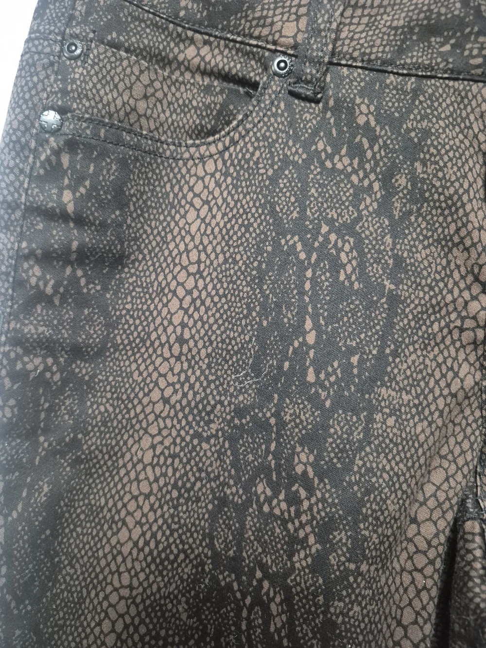 Liverpool Brown Snake-Print Women’s Jeans